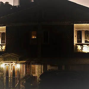 prakash-cottage-shimla.shimlahotels.net/