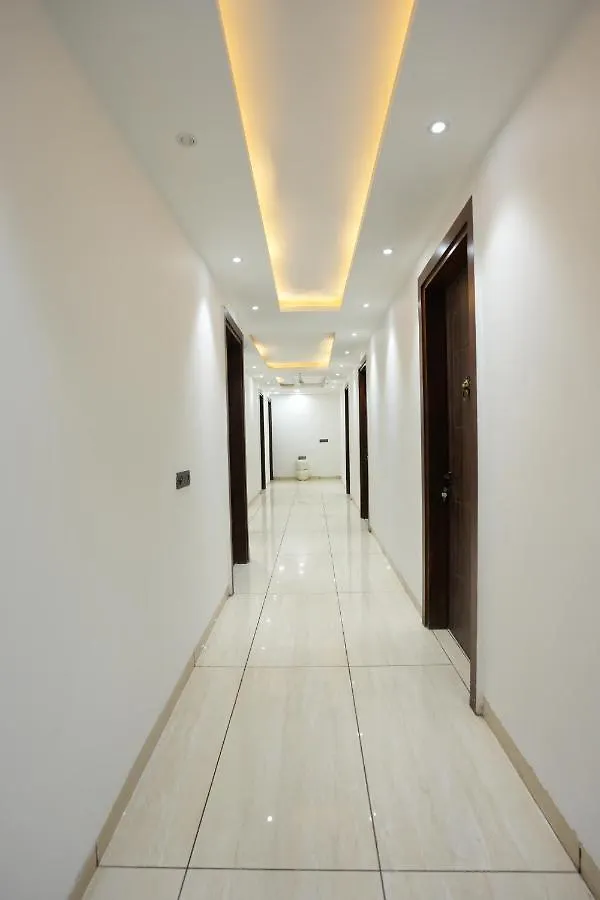 Guest house The Desire Cyberhub Hotel Gurgaon India
