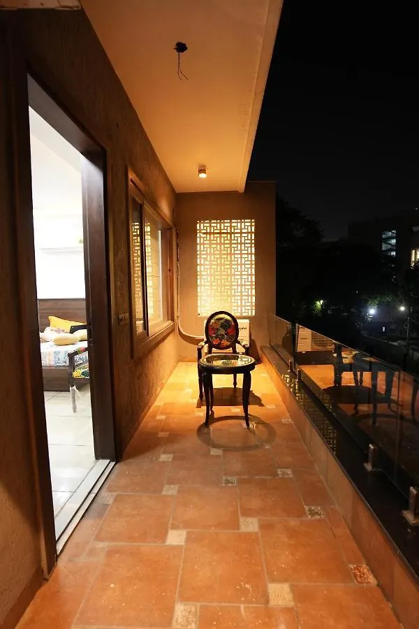 The Desire Cyberhub Hotel Gurgaon Guest house